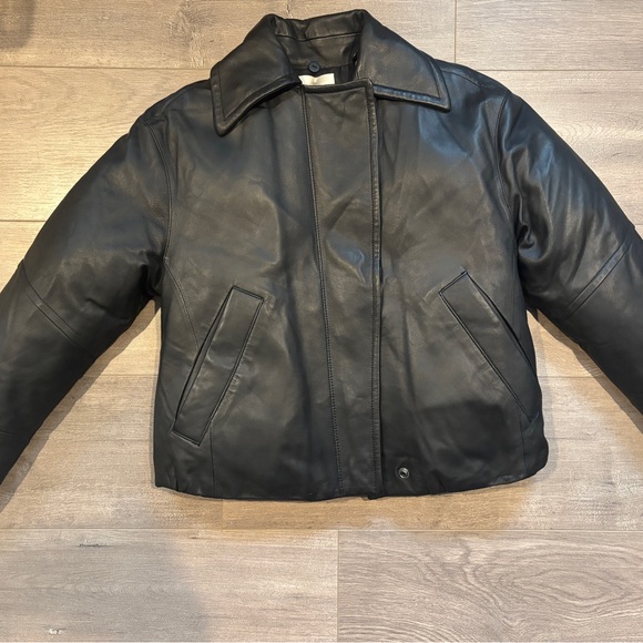 Vince Black Leather Bomber Jacket - Picture 1 of 11